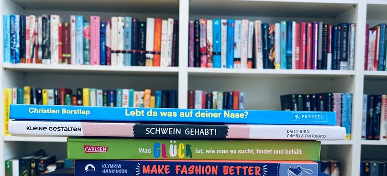 Bücher-Check und Lese-Schätze